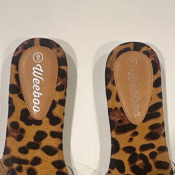 Leapord Print Weeboo Slides - Picture 2 of 4